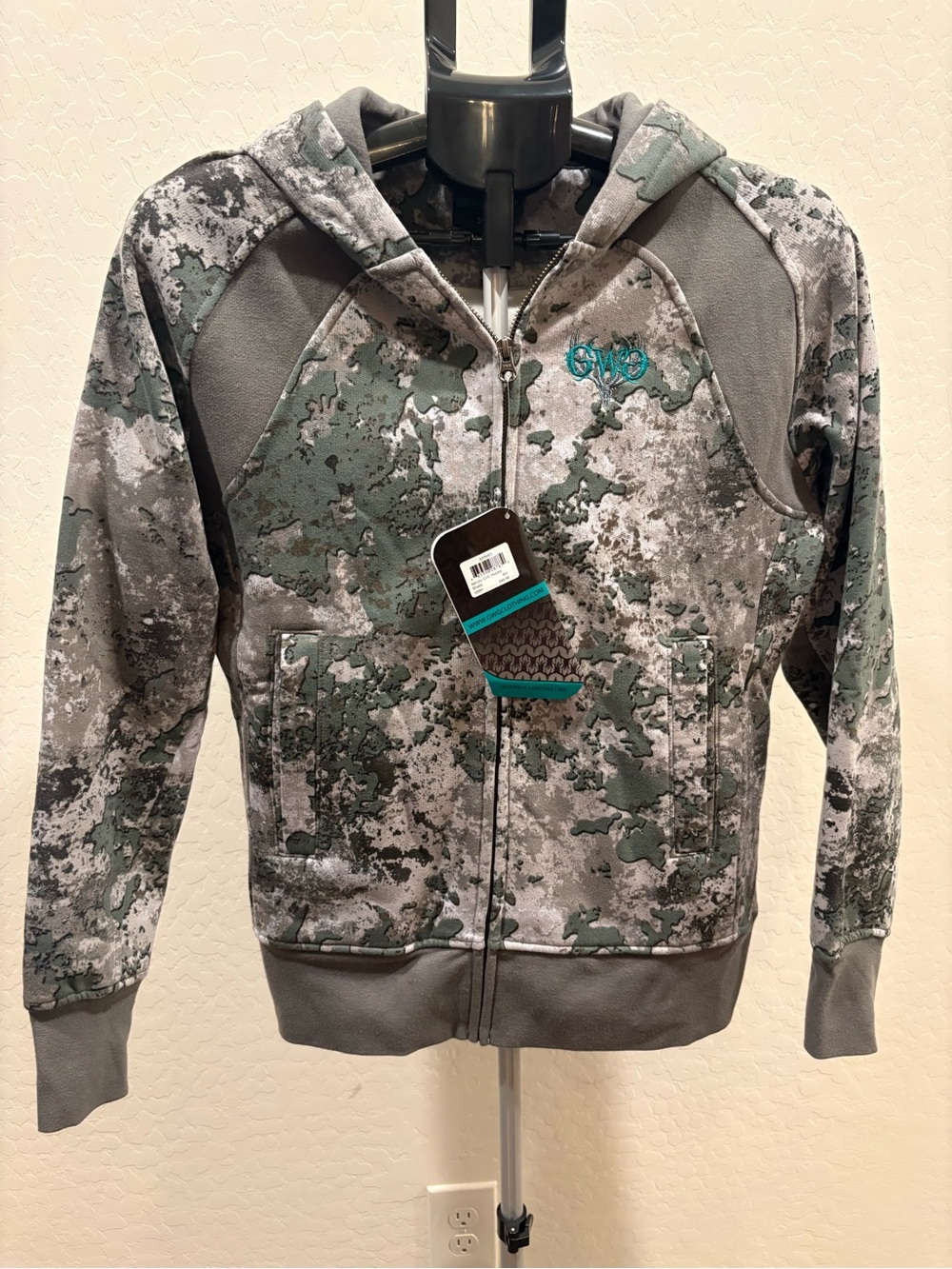 Girls with Guns Apricity Camo Zip-Up Hoodie Jacket - Women’s NWT (Gray/Green)